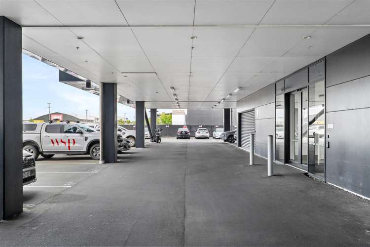 12 Moorhouse Avenue Addington_19