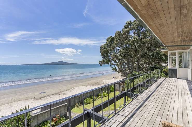 A classic beach house on The Strand in Takapuna, Auckland, was one of the big deals Wall Real Estate closed in the last month. Photo / Supplied