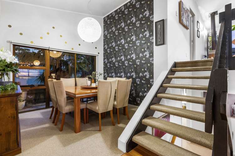 81 Rosecamp Road Beach Haven_13