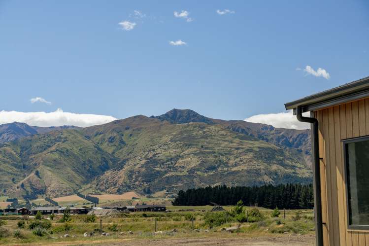 47 Lost Burn Road Lake Hawea_16