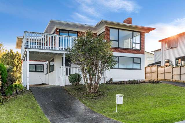 Cozy and convenient property located in the he...