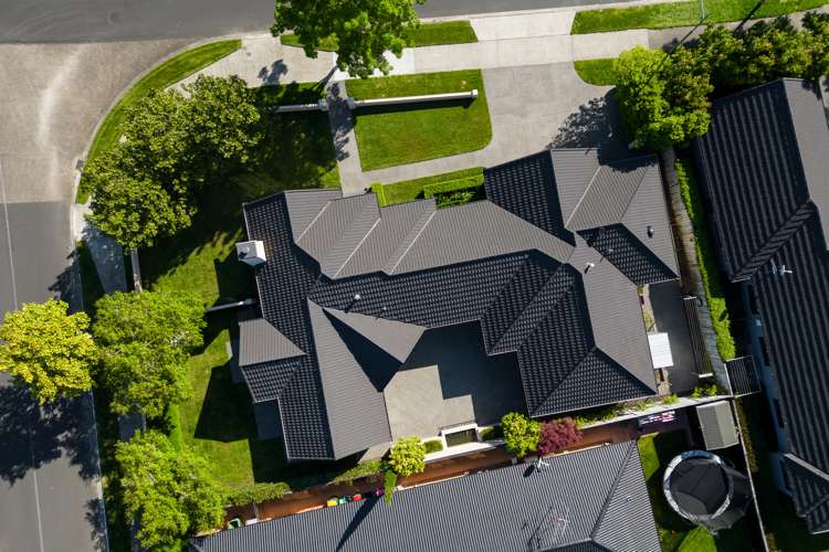 75 Huntington Drive Huntington_24