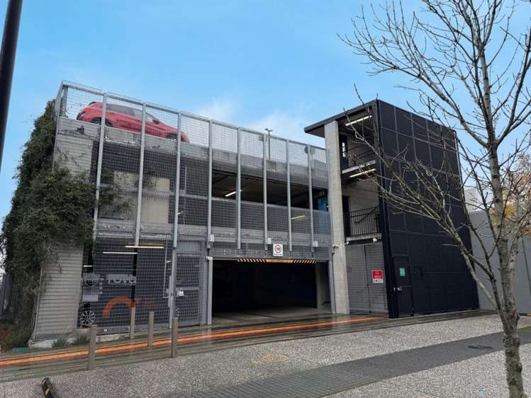 1/335 Lincoln Road Addington_9