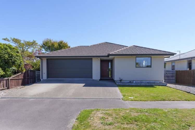 48 Reginald St Burwood_11