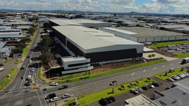 SR4/78 Springs Road East Tamaki_3