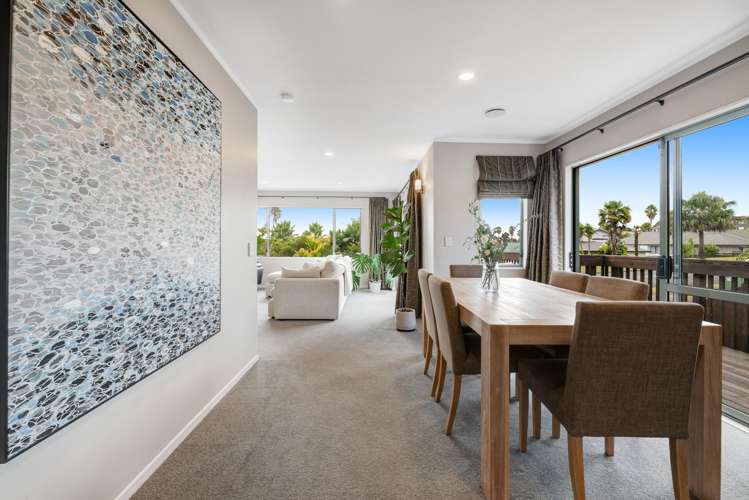 24 Goldfinch Rise Unsworth Heights_9