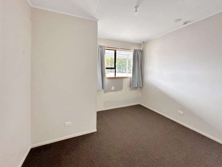 24 Tinirau Street 1236_5