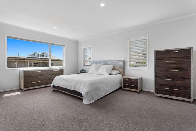 24 Ocean View Road Coastlands_2