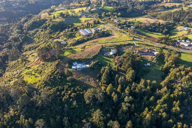 471 Whitford Road Whitford_23