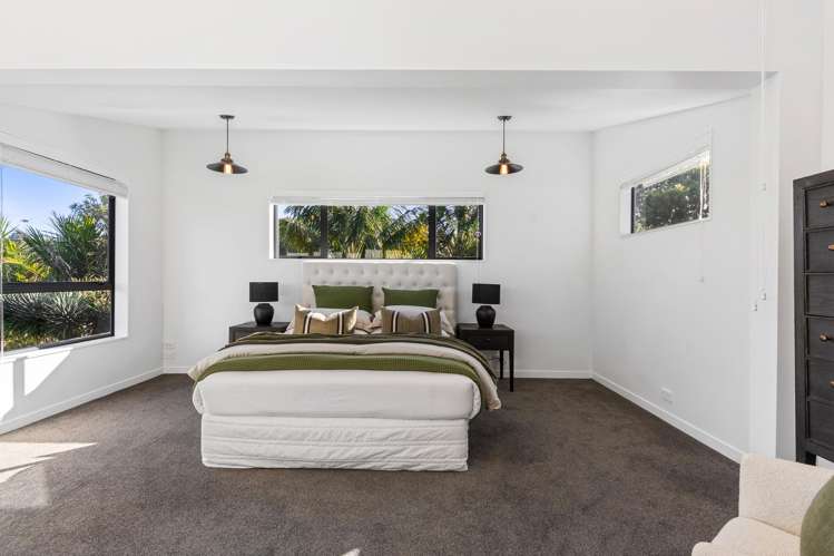 6 Birchwood Grove Greenhithe_19