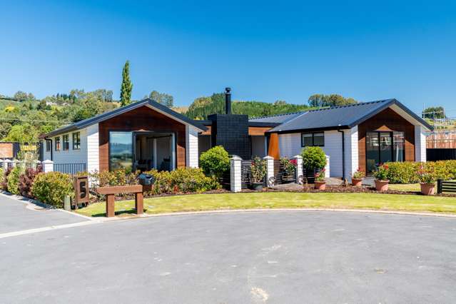 Comfort, space and superb garaging