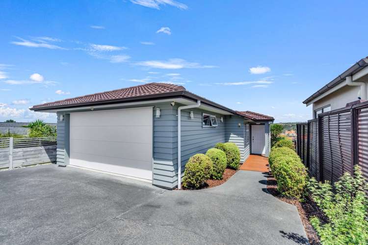 141 Alec Craig Way Gulf Harbour_20