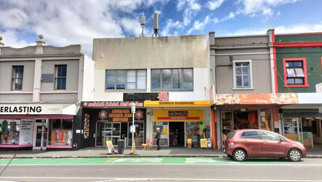 CHARACTER OFFICE WITH PARKING