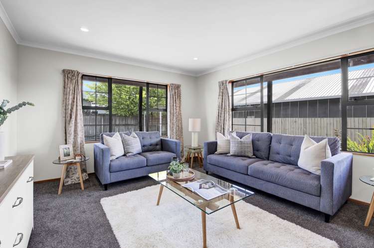 41 Birchfield Avenue Dallington_18