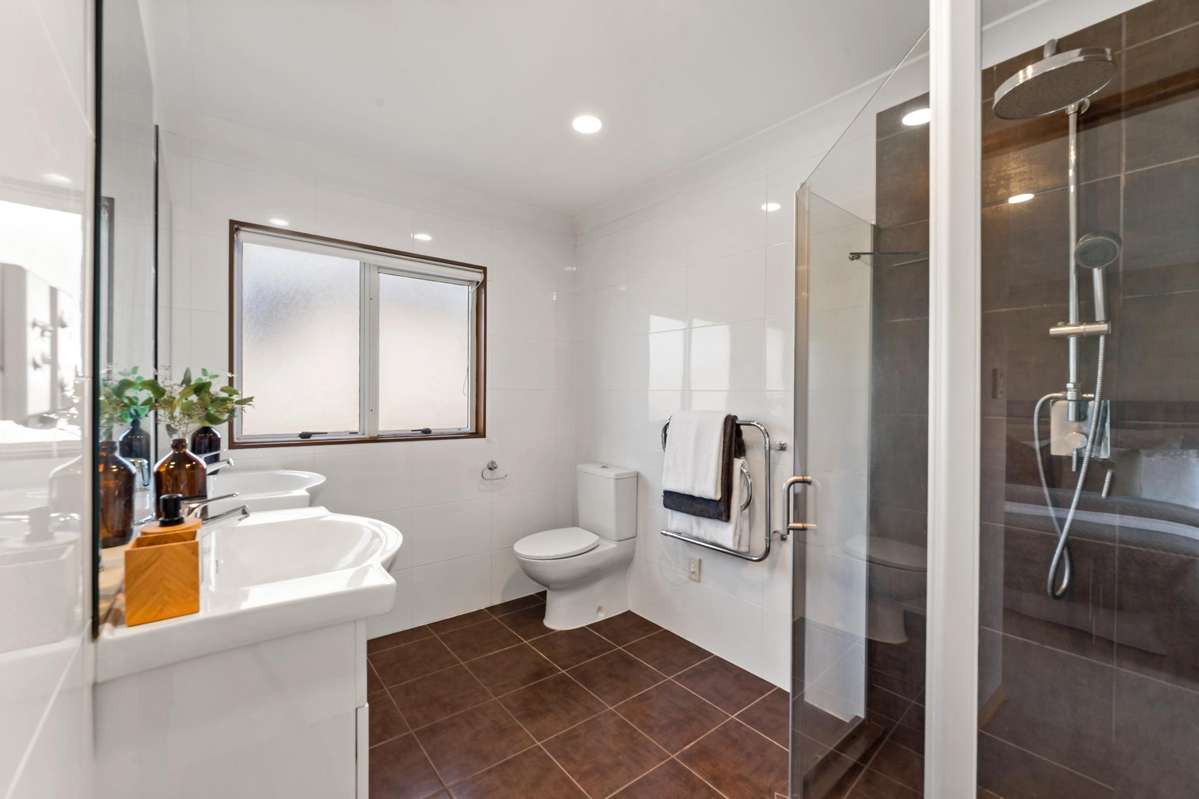 231 Hobsonville Road_5