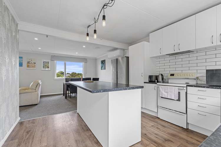 293 Tukapa Street Hurdon_2