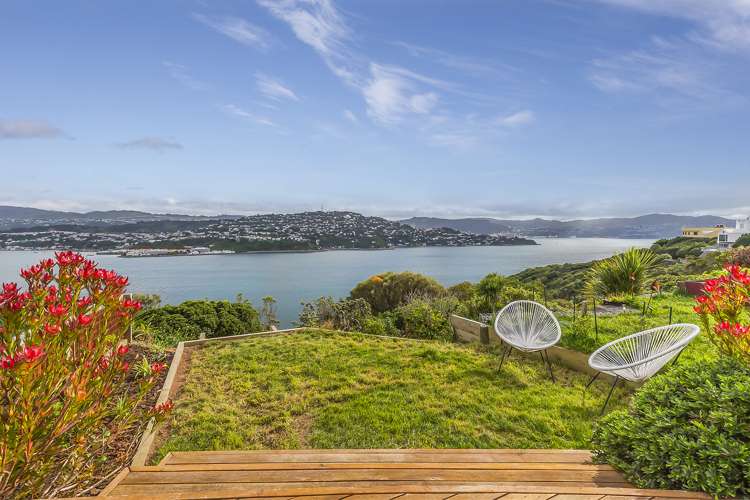 127 Akaroa Drive Maupuia_2
