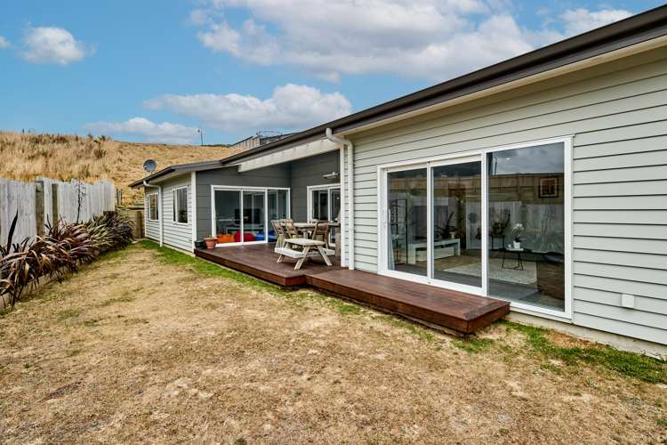 107 Queen Charlotte Drive Aotea_24