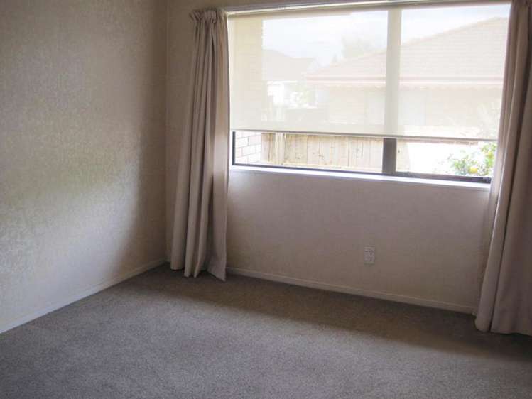 1/11 Turama Road Royal Oak_8