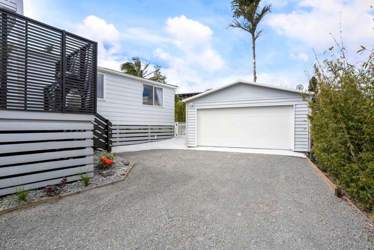 105 McKellar Place Whangamata_30