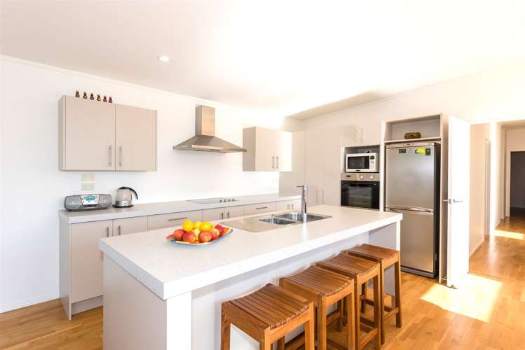 2 Oceanair Drive Pauanui_6