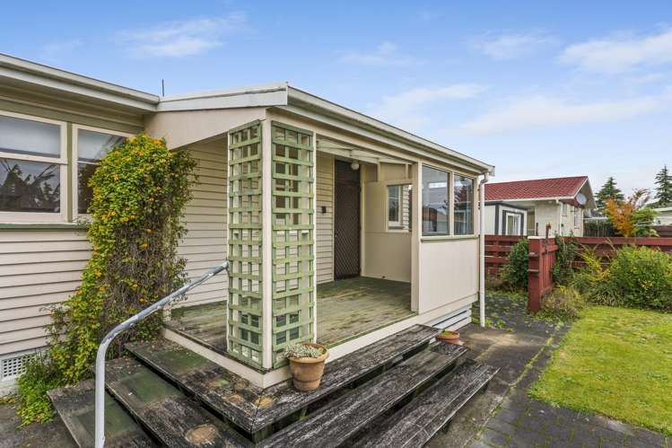81 Bartholomew Road Levin_12