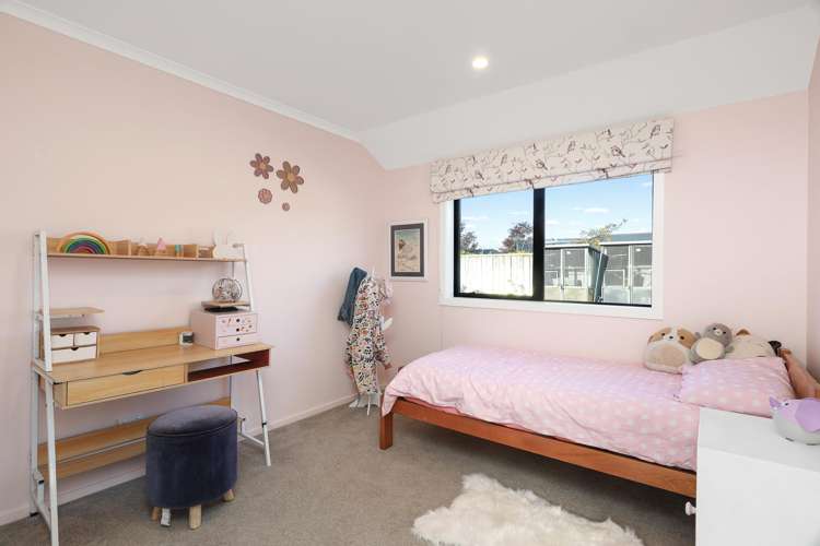 11 Aerodrome Road Burleigh_26