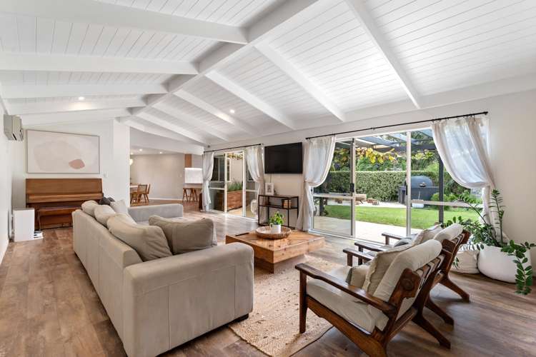 35 Cloverfields Drive Waimauku_8