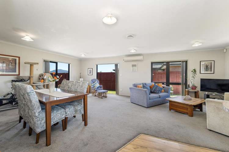 67 Carroll Place Owhata_3