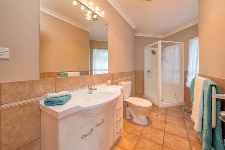 32 Lamia Place The Gardens_11