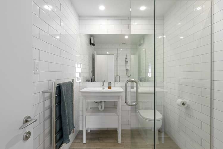 56 Garden Road Merivale_17