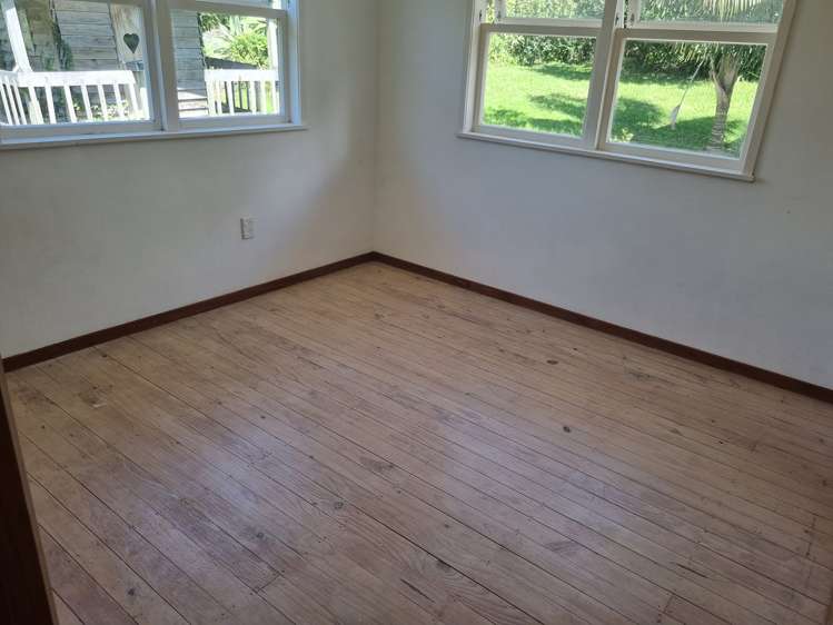 33 Deerness Crescent Algies Bay_9