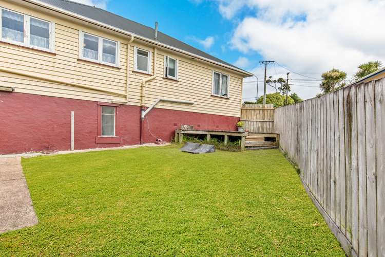 6 Brandon Road Glen Eden_15