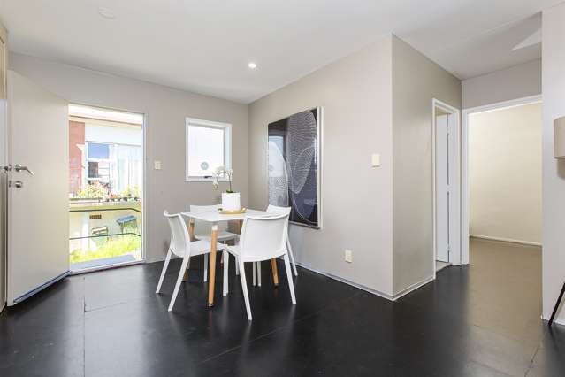 3/30 Don Croot Street Morningside_1