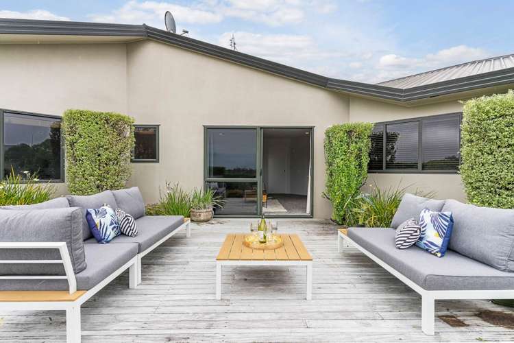 115 Tauranga Place Orewa_16