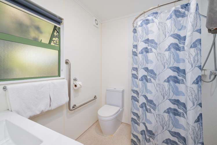 29A South Bay Parade South Bay_16