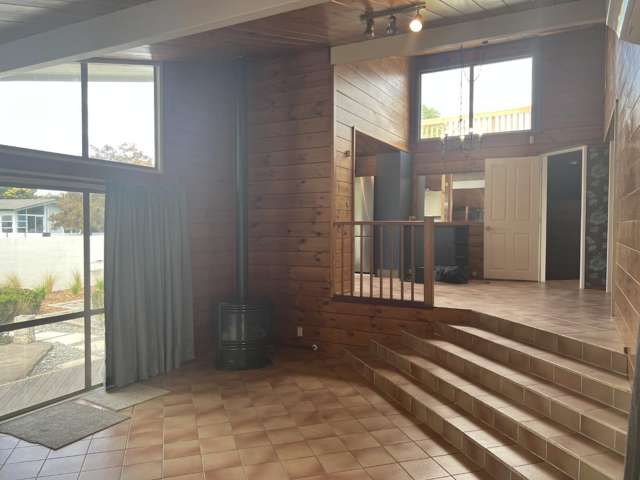 41 Bellmont Avenue 1053_4