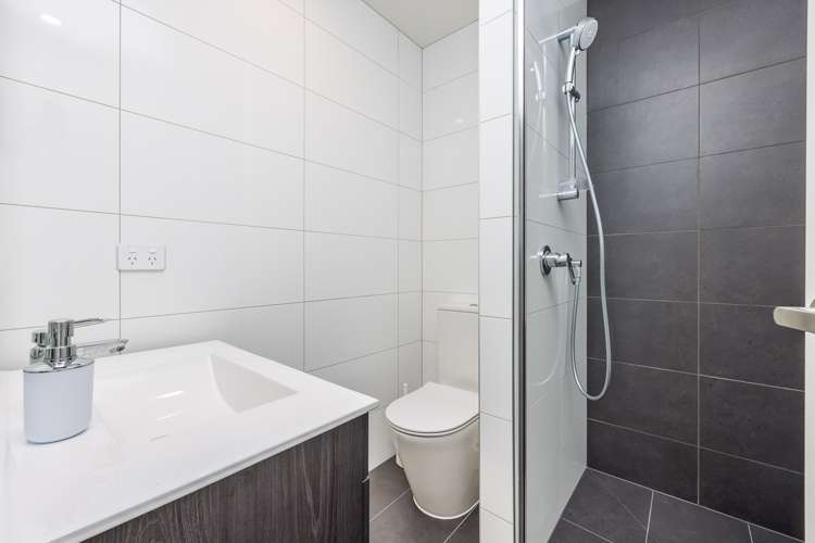 1211/8 Lakewood Court Manukau_12