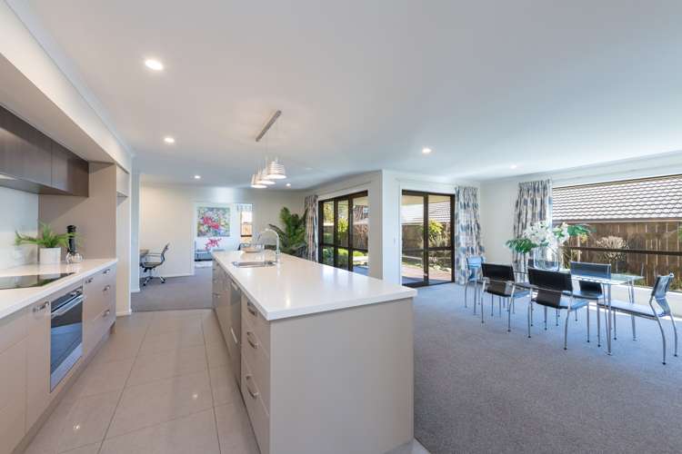 6 Concordia Drive Richmond_3