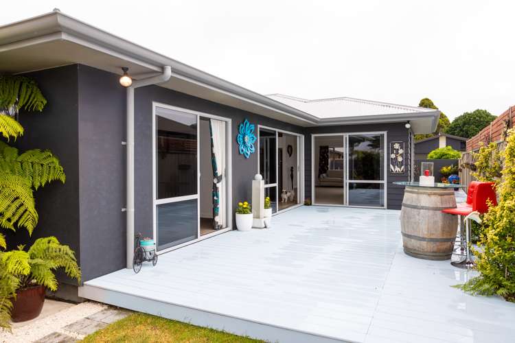 4 Gregory Grove Clive_14