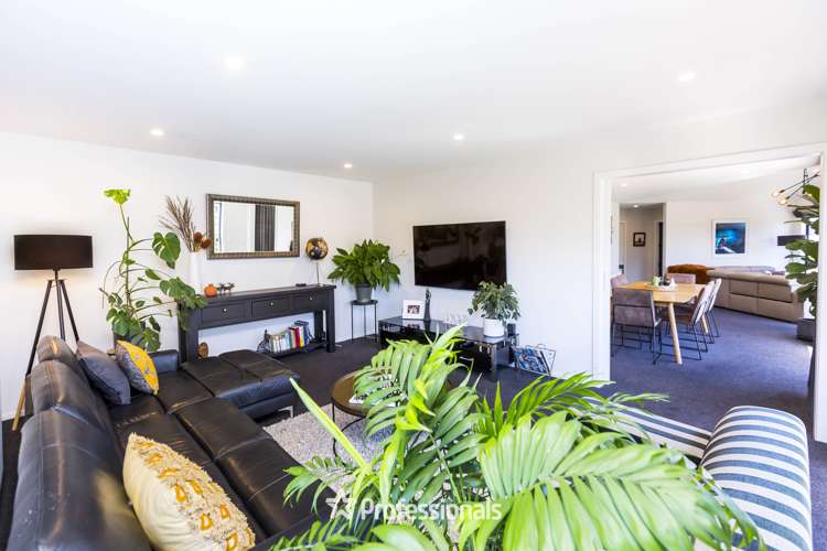 8 Kerrigan Crescent Wallaceville_14