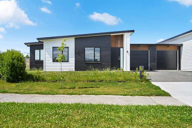 2/47 Waireka Road 2612_1