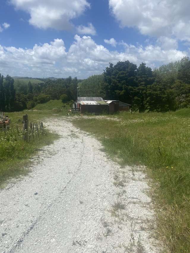 9 Petley Road Paparoa_2