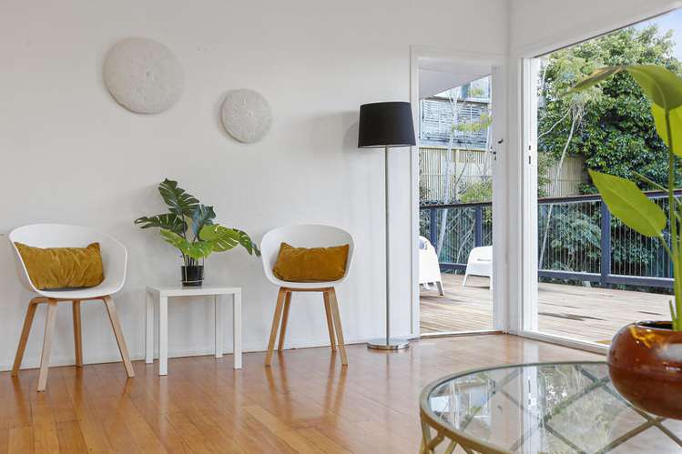 239 Golf Road Titirangi_7