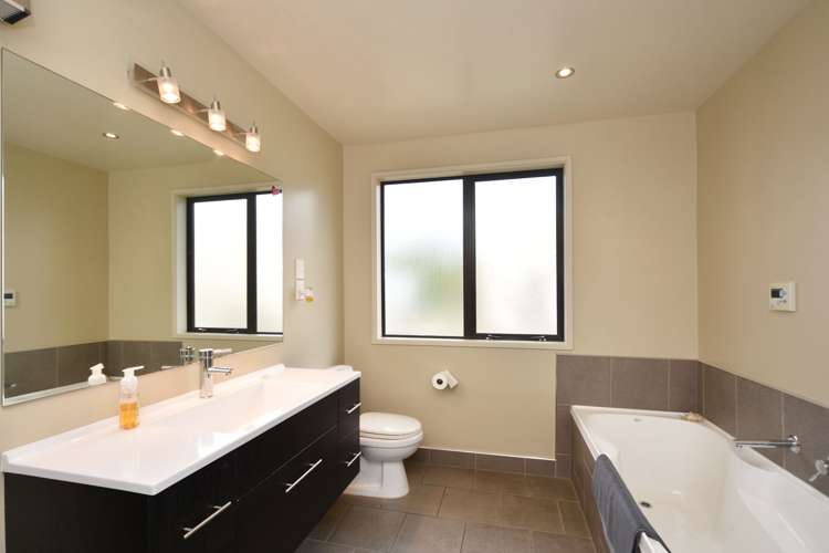 75 Taiepa Road Otatara_12