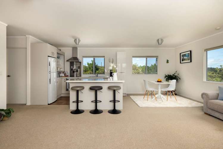 19 Tui Grove Paihia_8