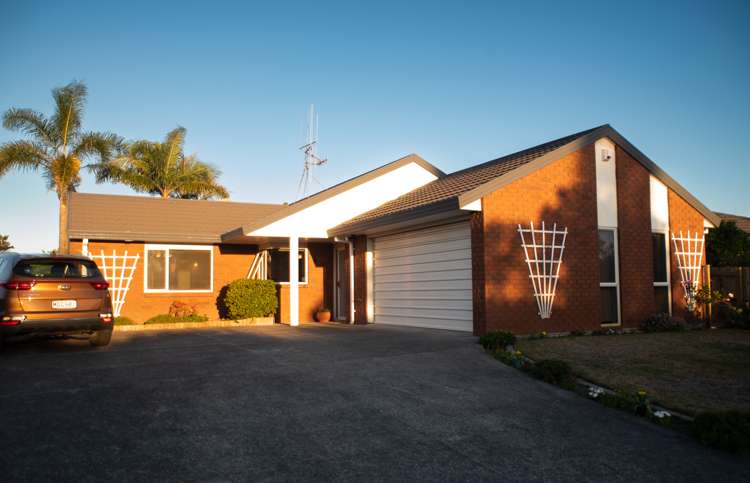 37 Luculia Drive Mount Maunganui_1