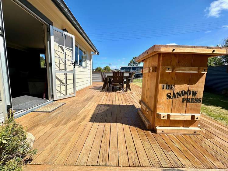 30 Tarata Street Kaka Point_2