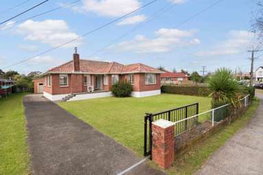 49 Yeovil Road_3