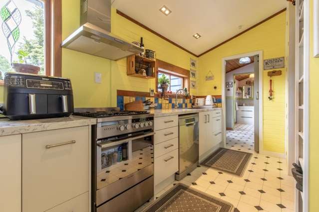 4 Parekarangi Grove Turangi_2